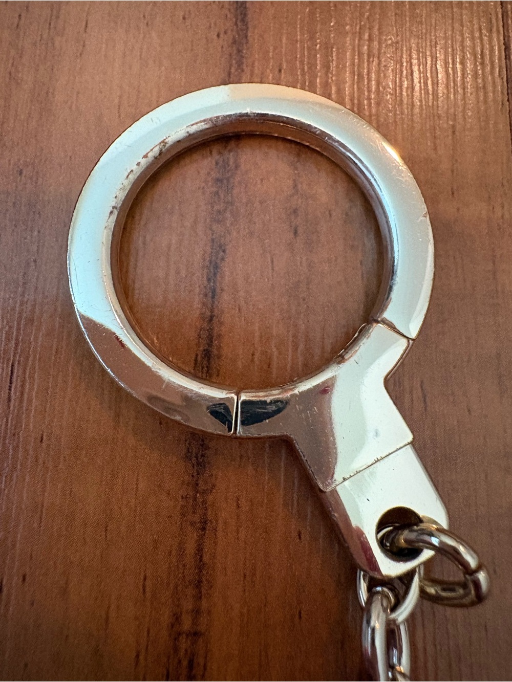 Kate Spade Hot Stuff Keychain - Picture 7 of 8